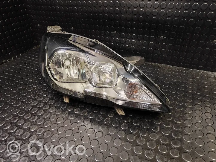 Peugeot 308 Phare frontale 980055318000