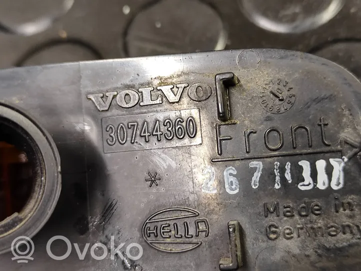 Volvo S80 Указатель поворота переднего бампера 30744360