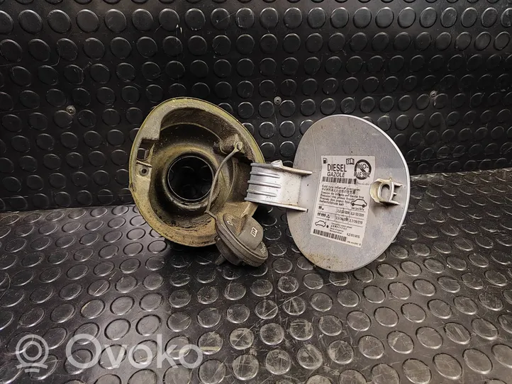 Volkswagen Tiguan Bouchon, volet de trappe de réservoir à carburant 5N0010641B