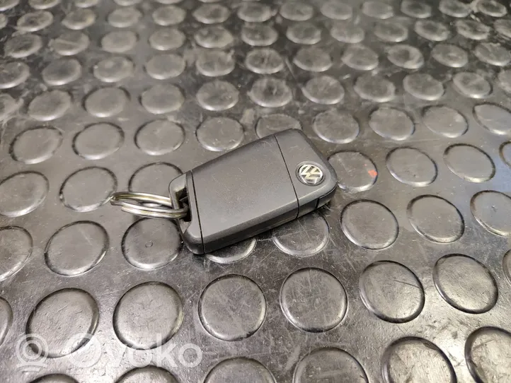 Volkswagen PASSAT B8 Ключ / карточка зажигания 3G0959752K