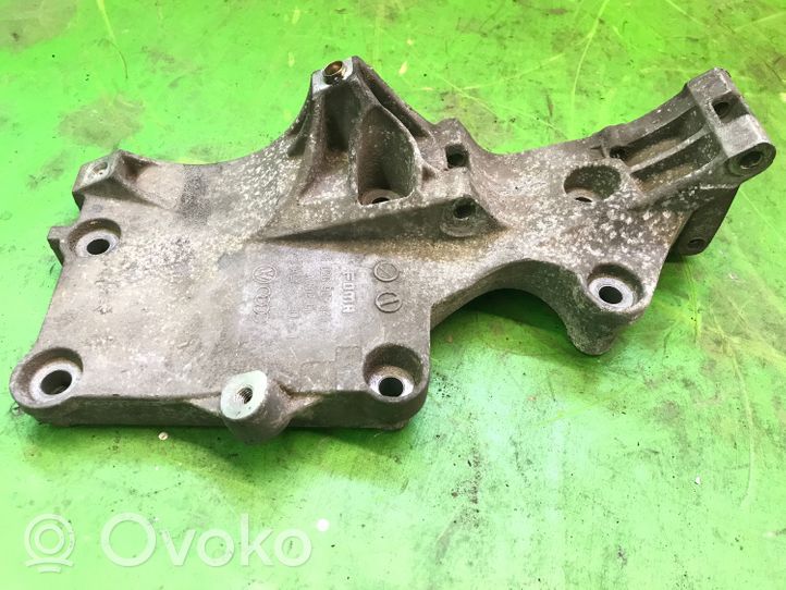 Volkswagen Touran I Engine mounting bracket 03G903143A