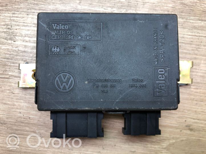 Volkswagen Polo IV 9N3 Module de commande suspension pneumatique arrière 1X0953257