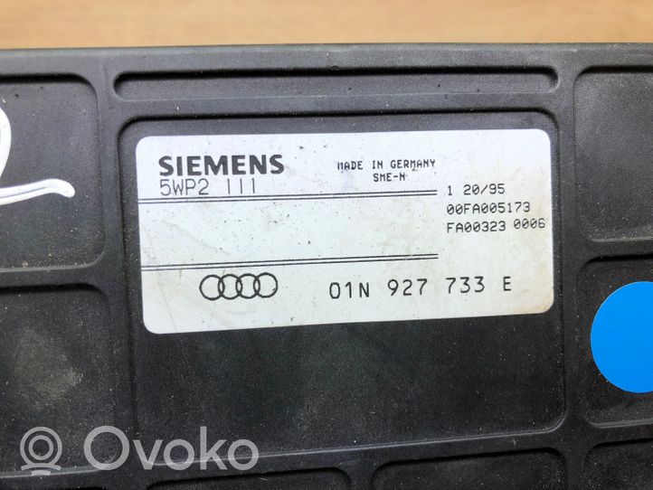 Audi A4 S4 B5 8D Sterownik hydrauliczny skrzyni biegów 01N927733E