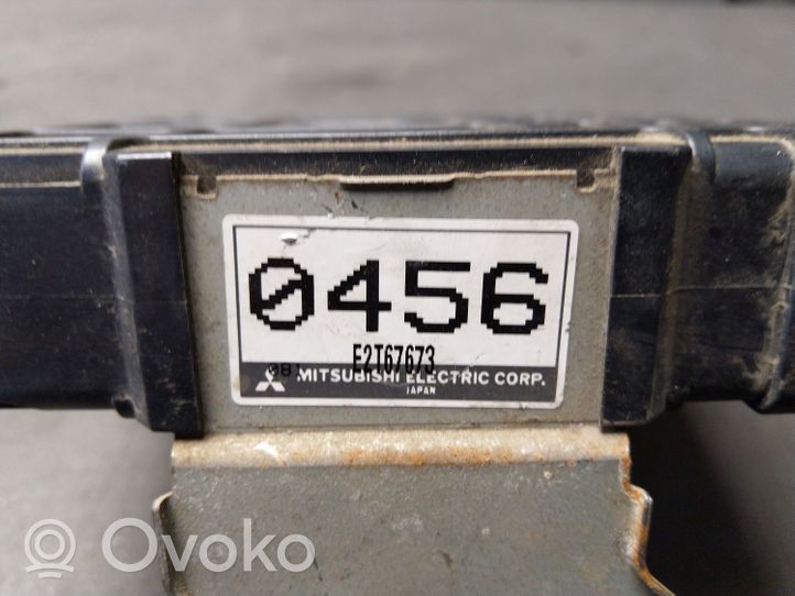 Mitsubishi Outlander Sterownik / Moduł ECU MD340456