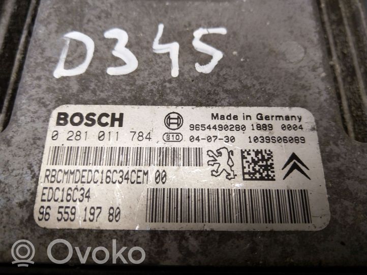 Peugeot 207 CC Sterownik / Moduł ECU 0281011784