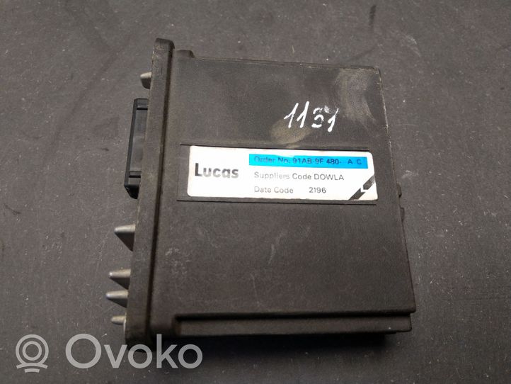 Ford Escort Calculateur moteur ECU 91AB9F480AC