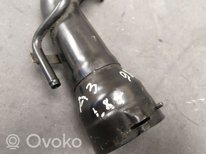 Audi A3 S3 8L Turboahtimen ilmanoton letku 06A145764A