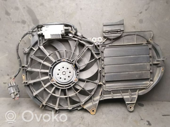 Audi A4 S4 B7 8E 8H Ventilatore di raffreddamento elettrico del radiatore 8E0121205AE