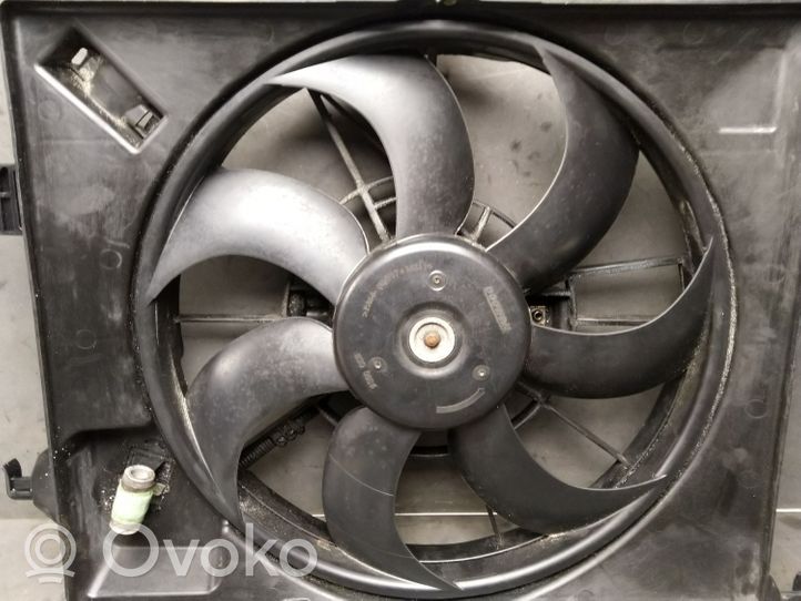 KIA Rio Elektrisks radiatoru ventilators 253801RXXX