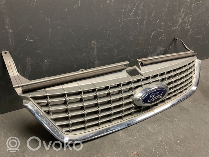Ford Mondeo MK IV Griglia superiore del radiatore paraurti anteriore 7S718200D