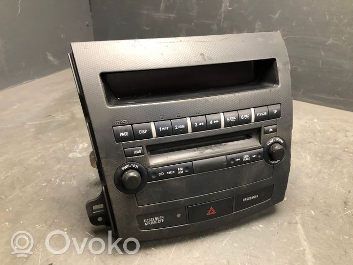 Mitsubishi Outlander Panel / Radioodtwarzacz CD/DVD/GPS 8002A538XA