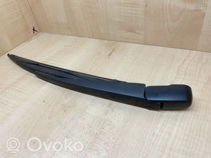 Mitsubishi Outlander Rear wiper blade 35622