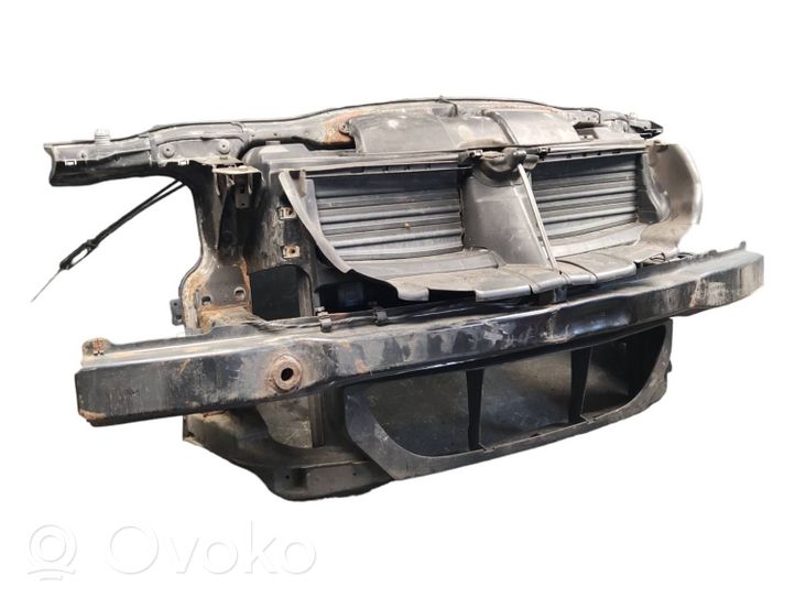 BMW 3 E90 E91 Staffa del pannello di supporto del radiatore 7146645