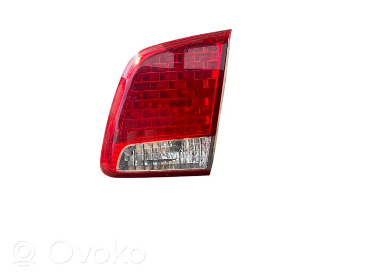 KIA Sorento Takaluukun takavalot R924062P02