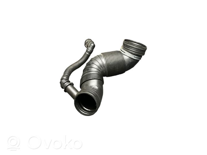 Volkswagen PASSAT B7 Coolant pipe/hose 3C0129654