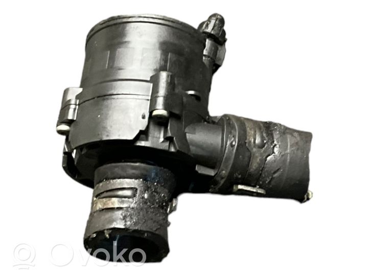 Volkswagen Golf VII Electric auxiliary coolant/water pump 5C0965561