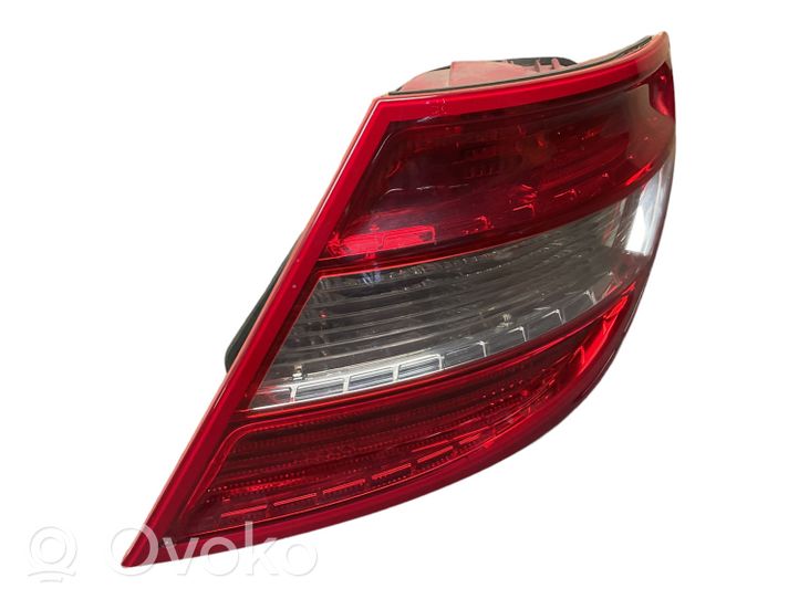 Mercedes-Benz C W204 Luci posteriori 2048200264