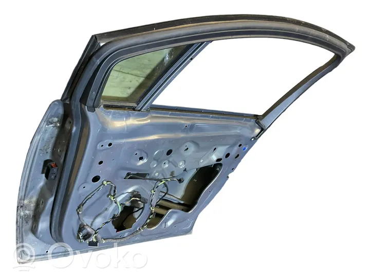 Opel Meriva B Drzwi przednie 43R000262