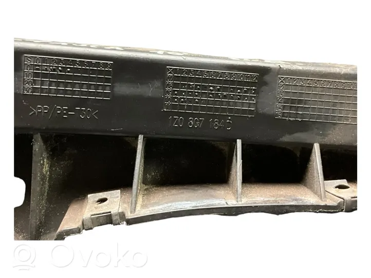 Skoda Octavia Mk2 (1Z) Support de montage de pare-chocs avant 1Z0807184D