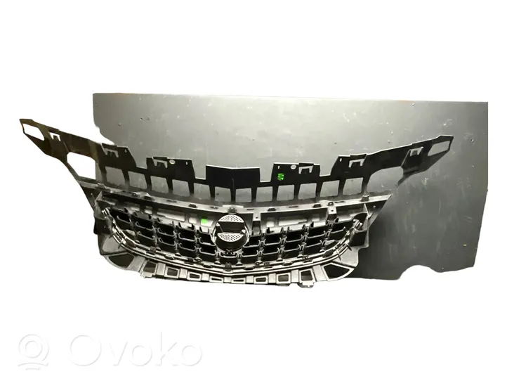 Opel Astra J Front bumper upper radiator grill 13266577