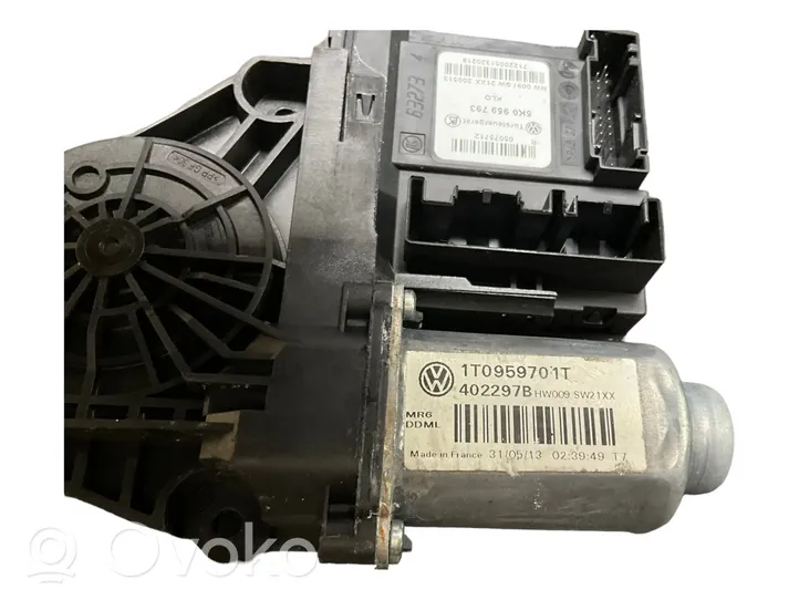 Volkswagen Touran II Передний двигатель механизма для подъема окон 5K0959793