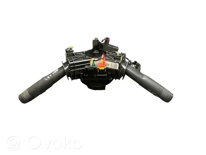 Opel Astra J Leva/interruttore dell’indicatore di direzione e tergicristallo 7812A284074