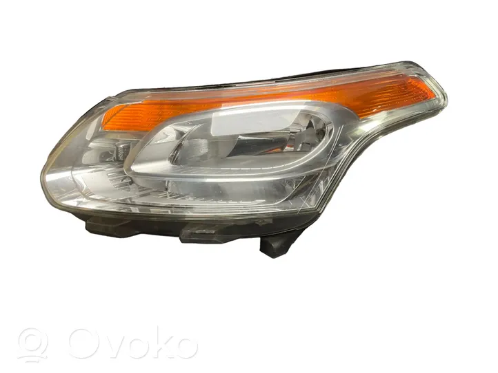 Citroen C3 Picasso Lampa przednia 9681874080