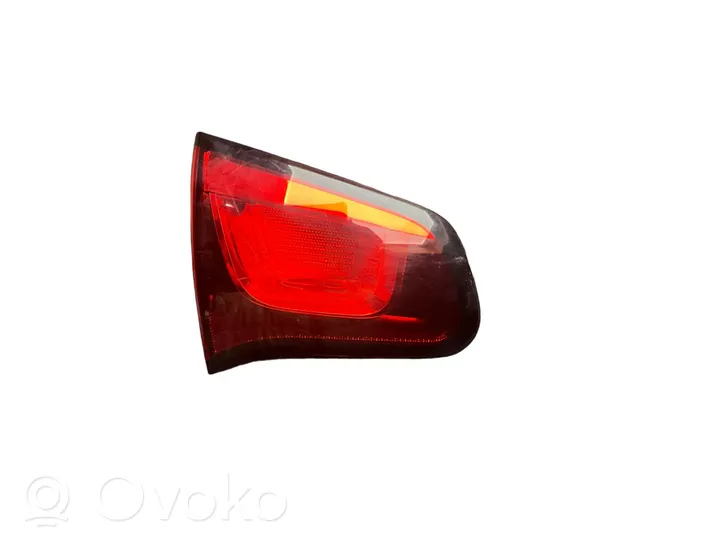 Citroen C3 Lampy tylnej klapy bagażnika 9685225580