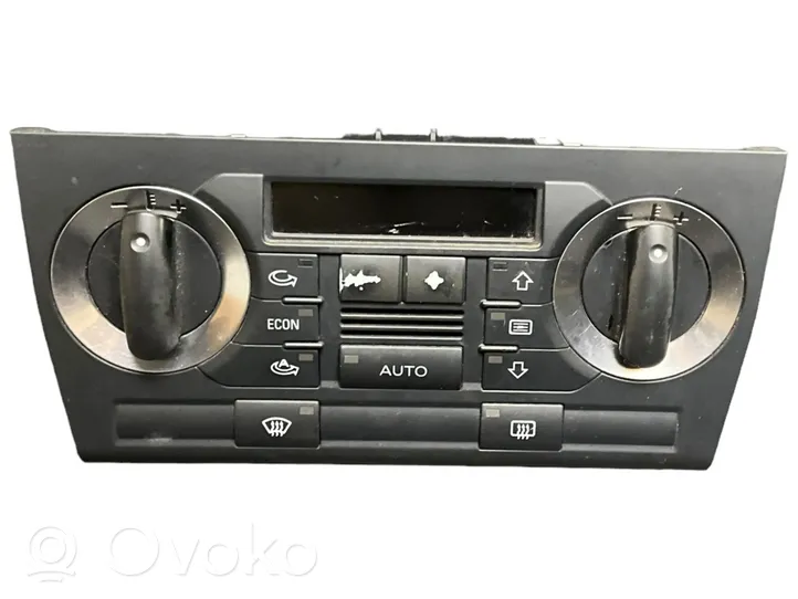 Audi A3 S3 A3 Sportback 8P Climate control unit 8P0820043AC