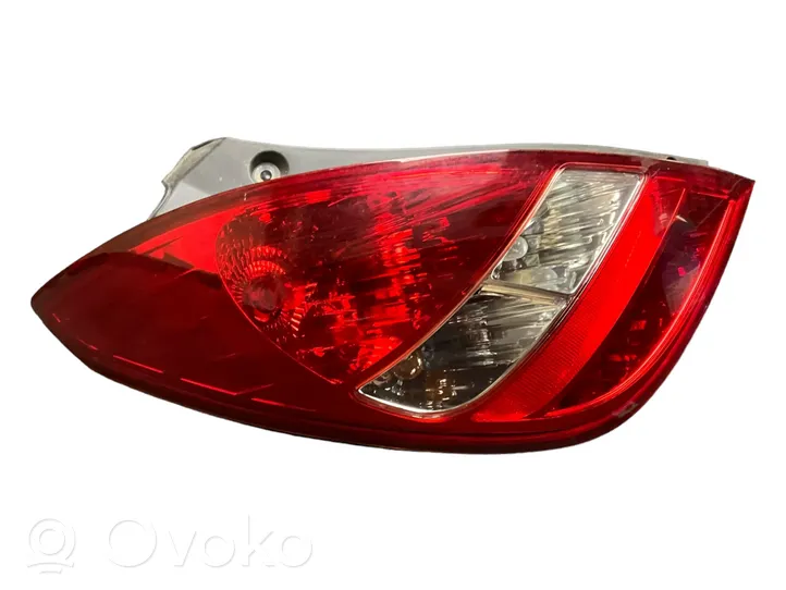 Hyundai i20 (PB PBT) Lampa tylna 924011J0