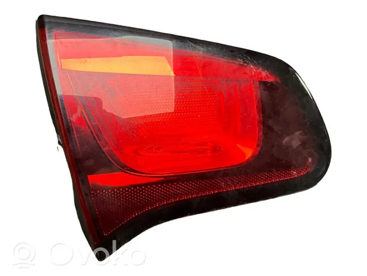 Citroen C3 Lampy tylnej klapy bagażnika 9685225580