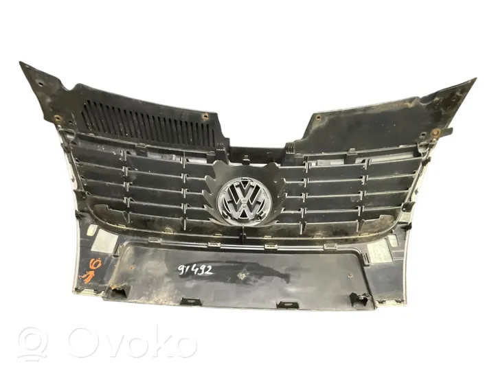 Volkswagen PASSAT B6 Grille calandre supérieure de pare-chocs avant 3C0853651