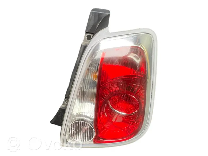 Fiat 500 Luci posteriori 27043201