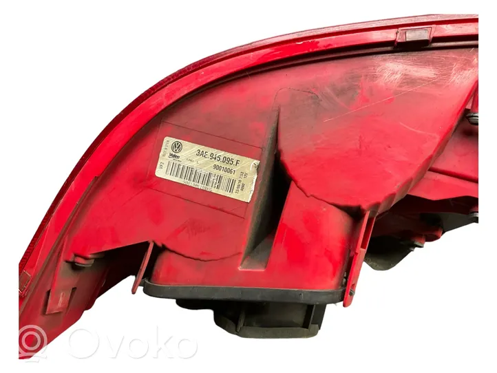 Volkswagen PASSAT B7 Lampa tylna 3AE945095F