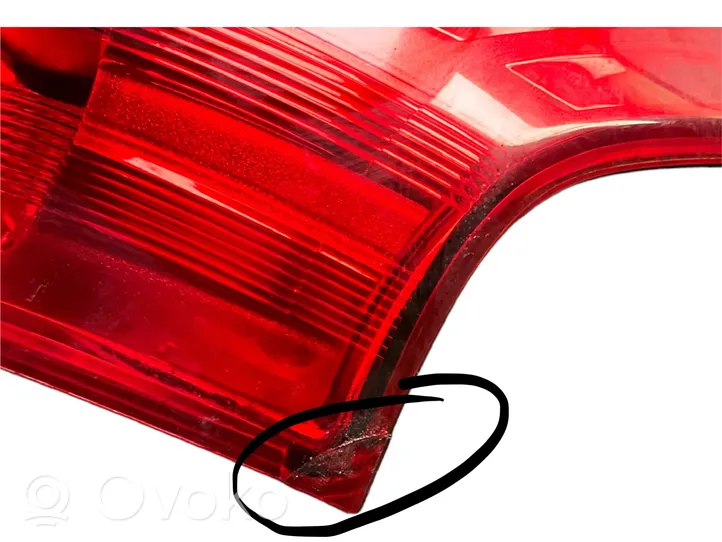 Ford C-MAX II Rear/tail lights AM5113404AE