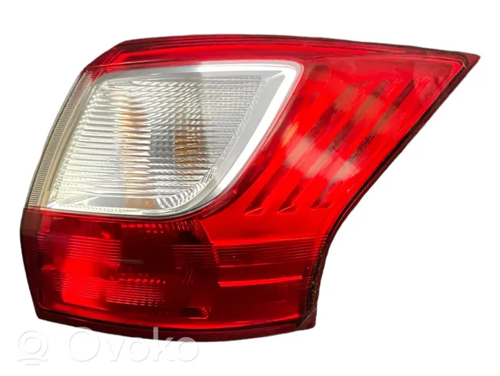 Ford C-MAX II Rear/tail lights AM5113404AE