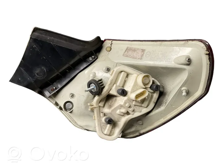 Opel Astra J Lampa tylna 13306459