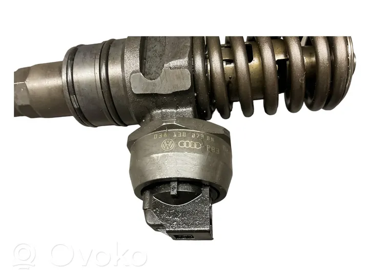 Skoda Octavia Mk1 (1U) Injecteur de carburant 038130073BN