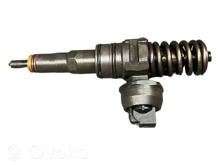 Skoda Octavia Mk2 (1Z) Injecteur de carburant 0424720214