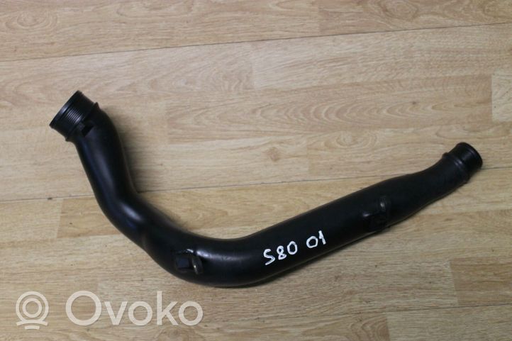Volvo S80 Tube d'admission de tuyau de refroidisseur intermédiaire 30647918