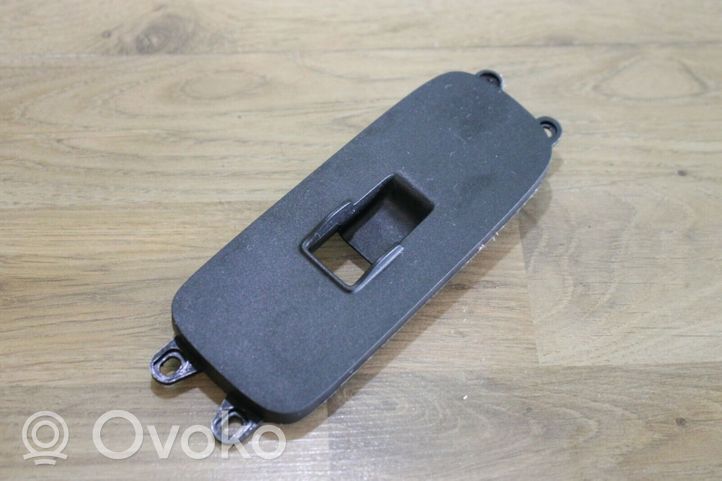 Volvo V50 Front door window switch trim 97623