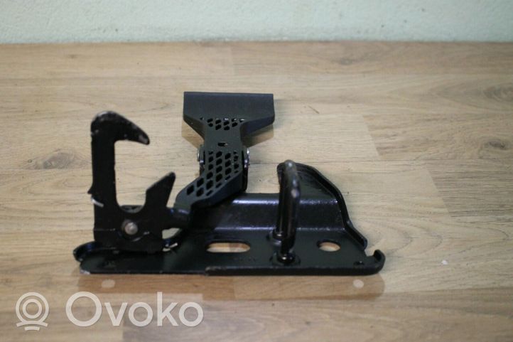 Audi A4 S4 B7 8E 8H Anello/gancio chiusura/serratura del vano motore/cofano 8E0823480E