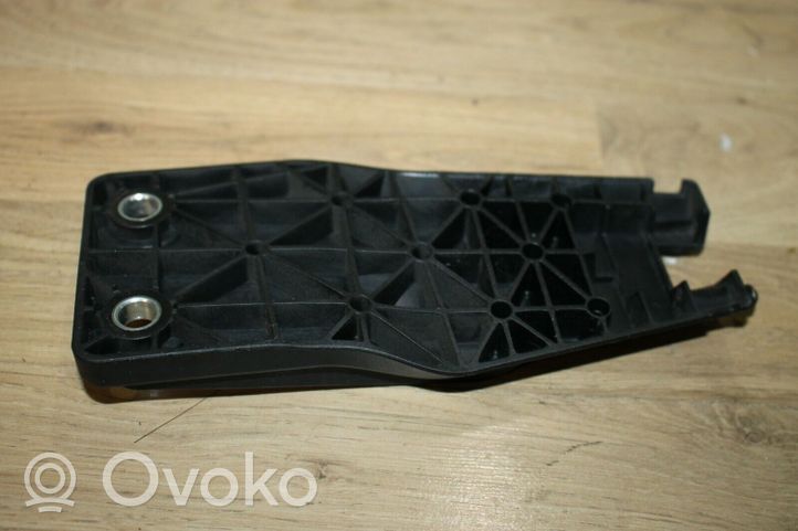 Saab 9-3 Ver2 Staffa/supporto di montaggio del filtro carburante 12760509