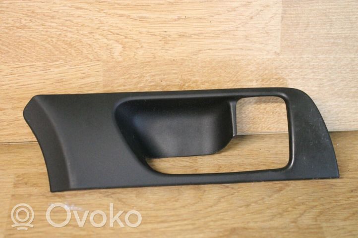 Toyota Avensis T250 Altro elemento di rivestimento della portiera anteriore 6761505020