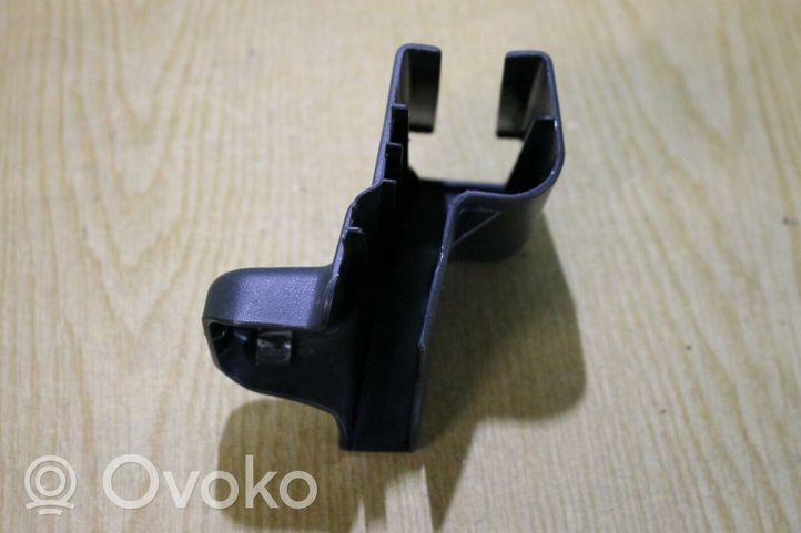 Toyota Corolla Verso AR10 Garniture rail de siège passager avant 721370F010