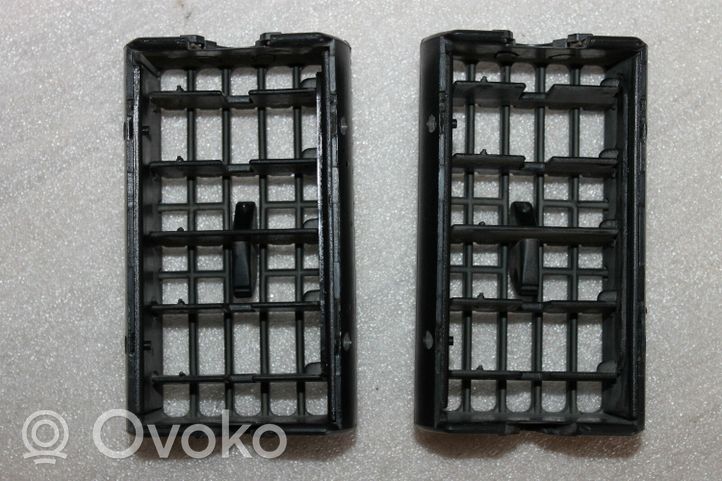 Audi 100 200 5000 C3 Grille d'aération centrale 443819985B