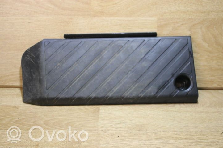 Audi A4 S4 B5 8D Poggiapiedi/pedale di riposo 8D1864777