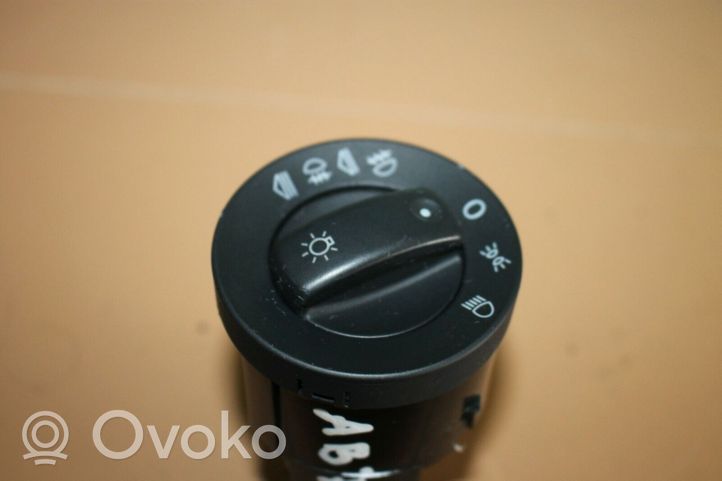 Audi A4 S4 B5 8D Light switch 8E0941531C