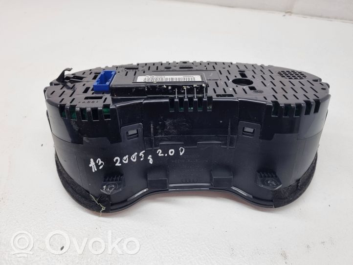 Audi A3 S3 8P Tachimetro (quadro strumenti) 8P0920981A