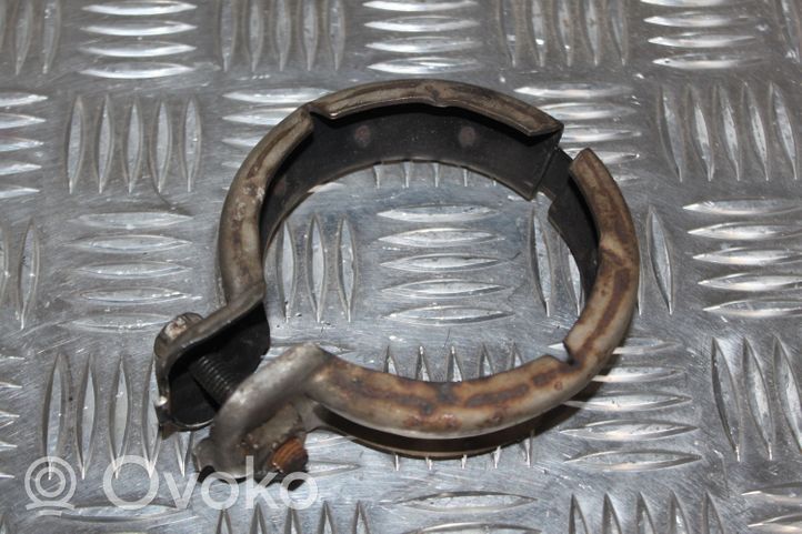 Mercedes-Benz Sprinter W906 Collier de silencieux d'echappement A2034900441